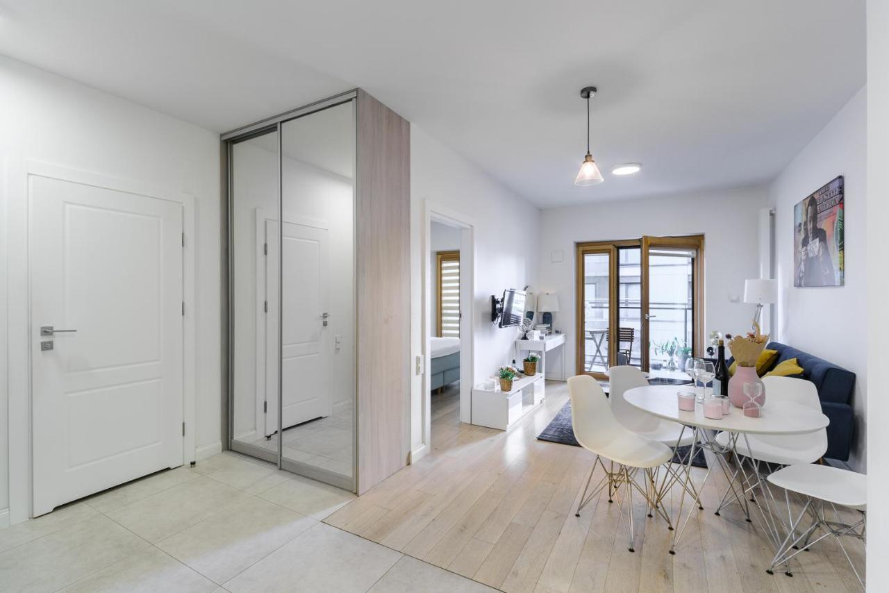 Luxury Apartment On Grzybowska Street Varsovie Extérieur photo