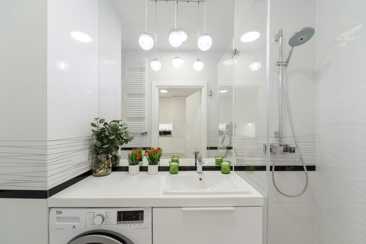 Luxury Apartment On Grzybowska Street Varsovie Extérieur photo
