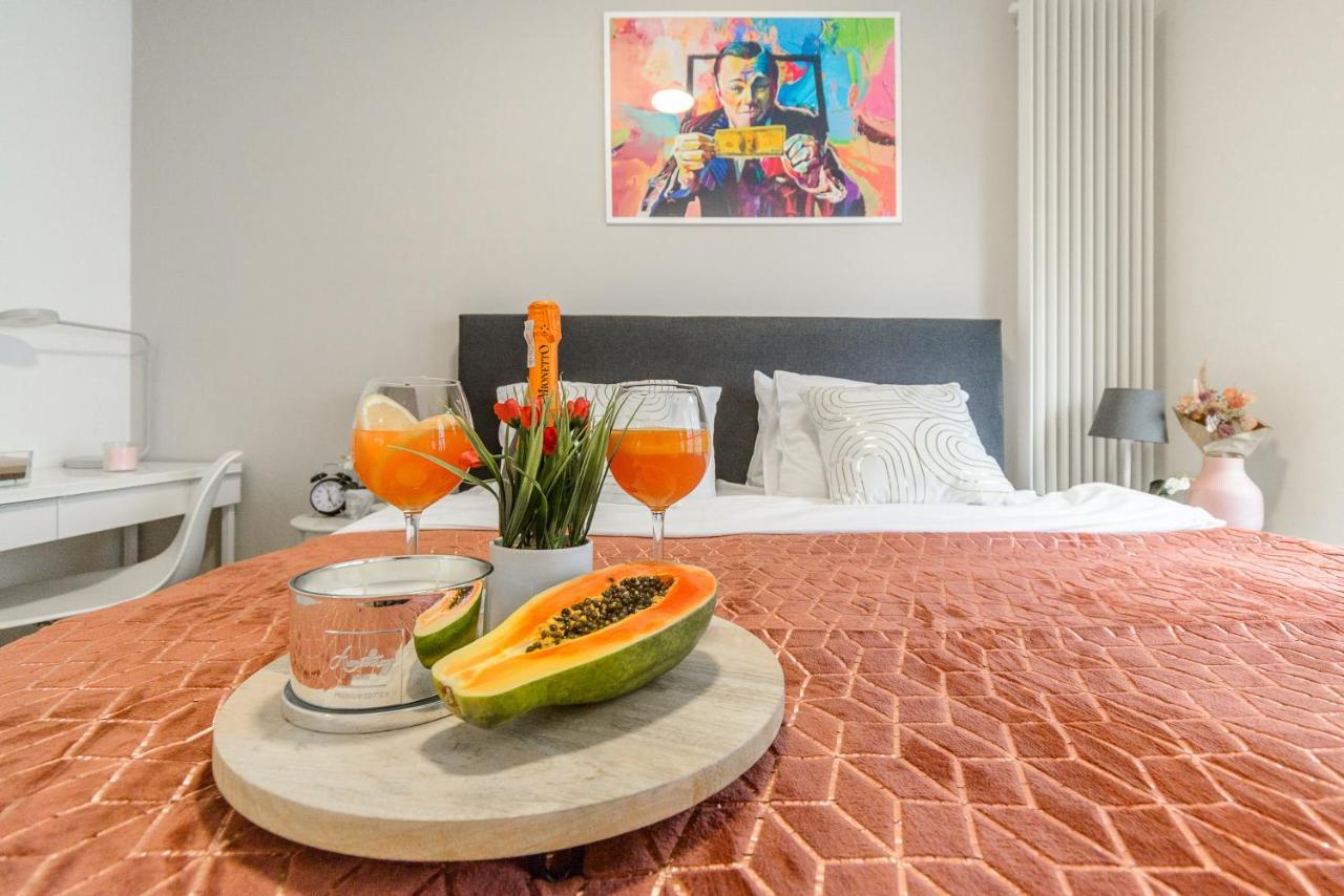 Luxury Apartment On Grzybowska Street Varsovie Extérieur photo